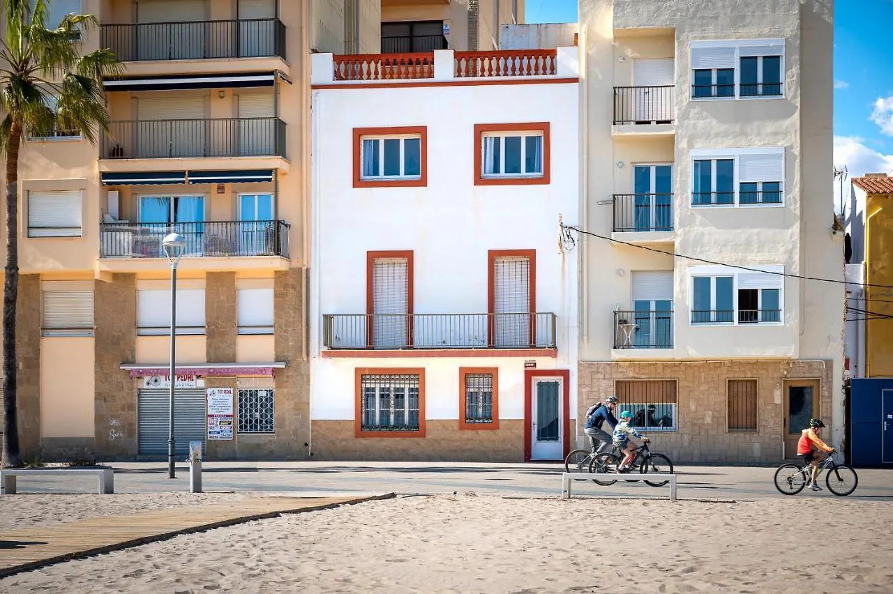 Ferienwohnung At055 Planta Baja En El Paseo Maritimo Con Vistas A La Playa Torredembarra Spanien